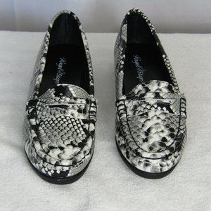 NEW ! Angel Steps Snake Skin Pattern Women's Loafers Slip On Size 10
